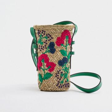 Imagen secundaria 1 - Bolso yute de Zara (29,95 €), bolso trenzado de H&M (39,99 €)