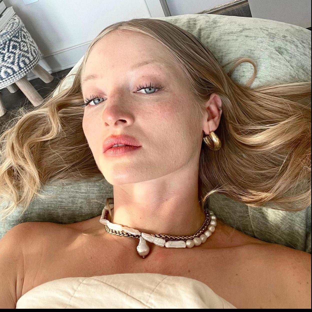 Pincha en la imagen para descubrir todos los sérums de Mercadona que luchan contra el envejecimiento, la flacidez y las manchas por poco dinero. 