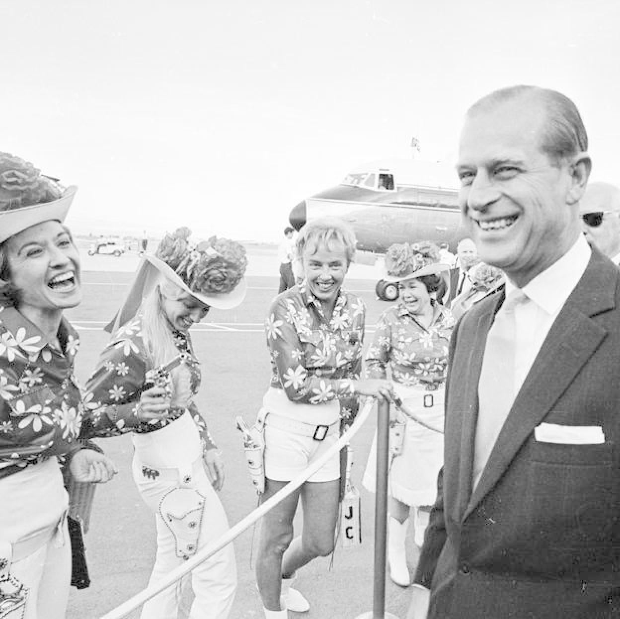 Los rumores de infidelidades del Duque de Edimburgo empezaron al poco de nacer el príncipe Carlos y la princesa Ana.