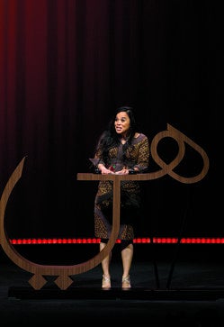 Imagen secundaria 2 - Sobre estas líneas, Temie Giwa-Tubosun , Lorna Rutto, y Nneka Mobisson, tres de las finalistas de los Impact Awards 2022.