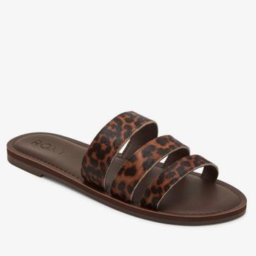 Imagen secundaria 1 - Tres sandalias de tiras para copiar el look de Ana Boyer.