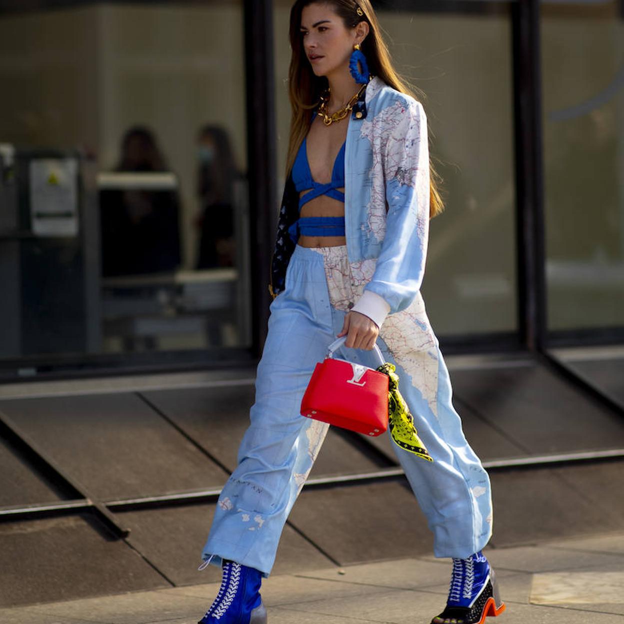 Pincha en la foto para ver los pantalones estampados más cómodos y originales que no te vas a quitar en todo el verano