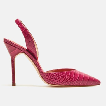 Imagen secundaria 1 - El favorecedor vestido camisero estampado de la reina Letizia que puedes copiar en Lefties por menos de 20 euros y triunfar este verano