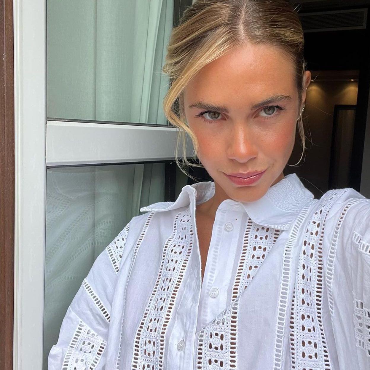 Tenemos la copia low cost de la camisa blanca con bordados favorita de las influencers