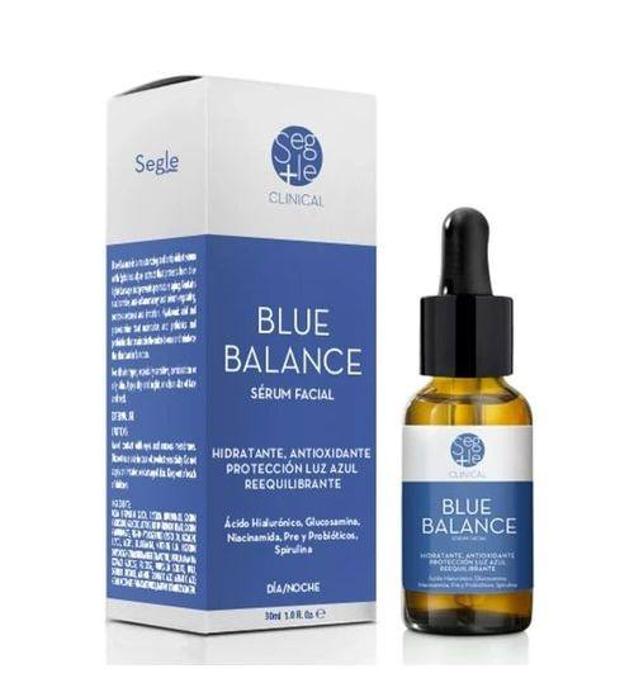 Hidrata profundamente mientras deja un aspecto fresco y rejuvenecido, sin sensación grasa, con una  formula ligera  y de rápida absorción. También equilibra la piel, calma la inflamación, protege, ayuda a mejorar el tono y combate el daño de la luz azul, mientras mejora la regeneración natural de la piel gracias a su combinación de ácido hialurónico, niacinamida, prebióticos y post-bióticos. La función de la barrera se verá reforzada, previniendo el deterioro y la deshidratación. Cómpralo aquí