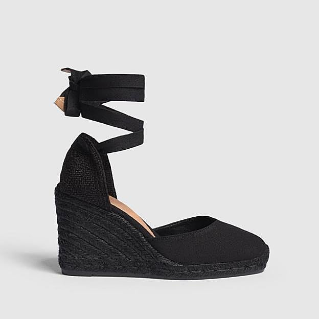 Las alpargatas de Castañer de la nieta de los Biden.