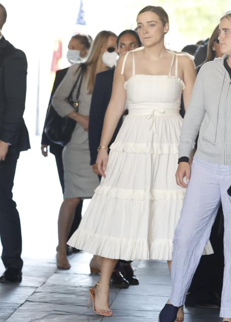 Imagen - Finnegan combinó el vestido con sandalias de tacón. / GTRES