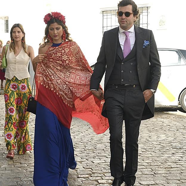 Khali El Assir y Juan José Franco, en la boda de Clara Andrada-Vanderwilde con Antonio Sainz Suelves. 
