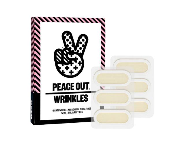 Los Peace Out Wrinkles han sido formulados a partir de ácido hialurónico, retinol y vitamina C.  Cómpralo aquí