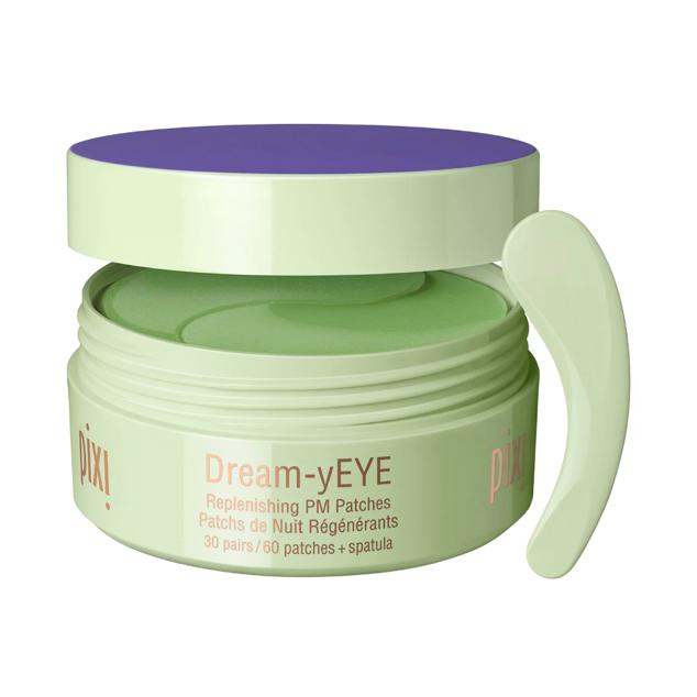 Los parches oculares de hidrogel calman instantáneamente el área de los ojos. Contienen vitamina A y el extracto de jazmín suavizan y nutren, mientras que la manzanilla y el extracto de lavanda calman la piel. Estos parches de hidrogel tienen una acción hidratante para una mirada fresca y descansada nada más despertar. Precio: 25,99 euros en Sephora. Cómpralo aquí