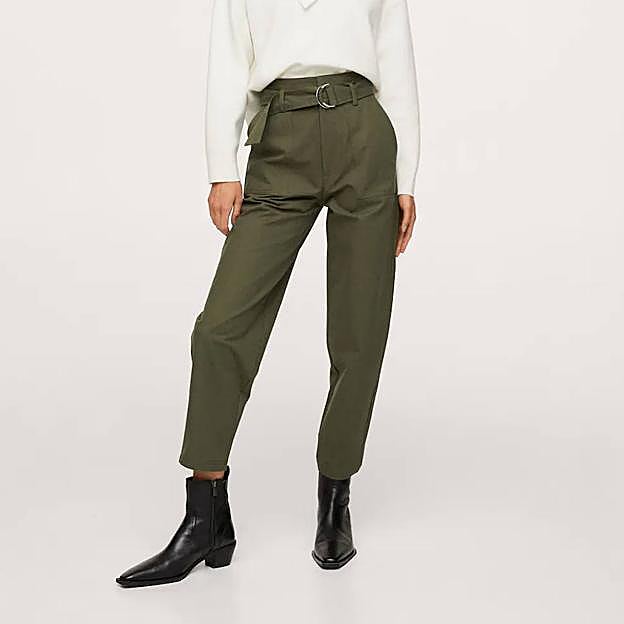 Imagen principal - Con estos pantalones conseguirás un look de oficina sofisticado y cómodo