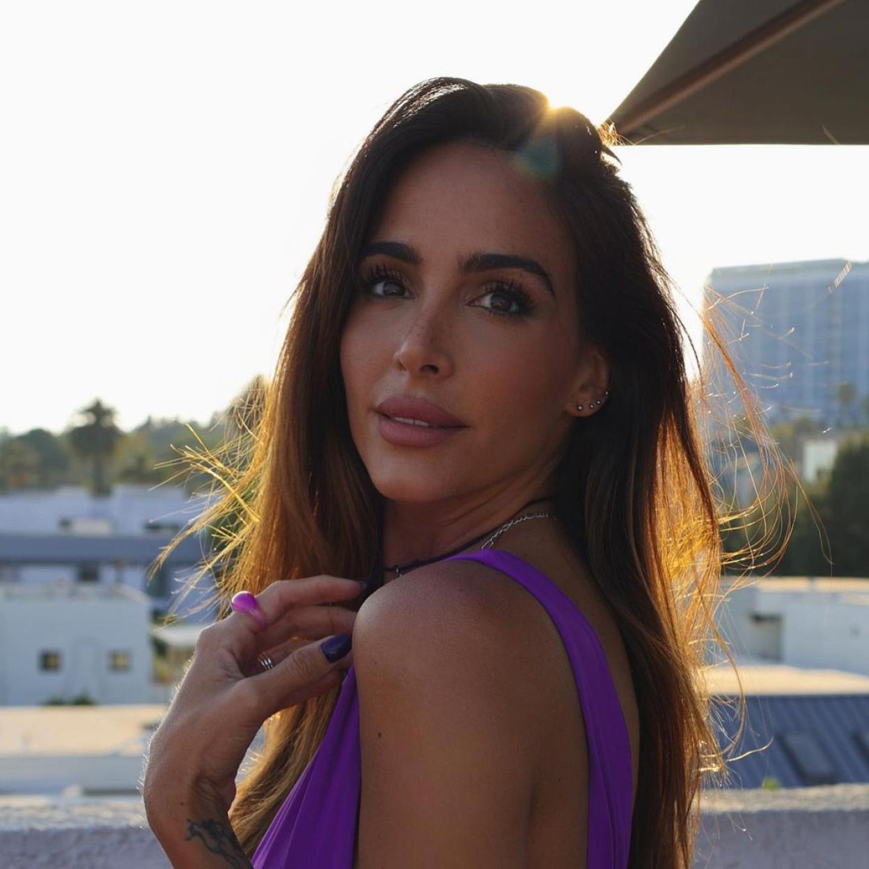 El mono viral del low cost que no para de agotarse porque es precioso, favorece y es perfecto para tu próximo look de invitada