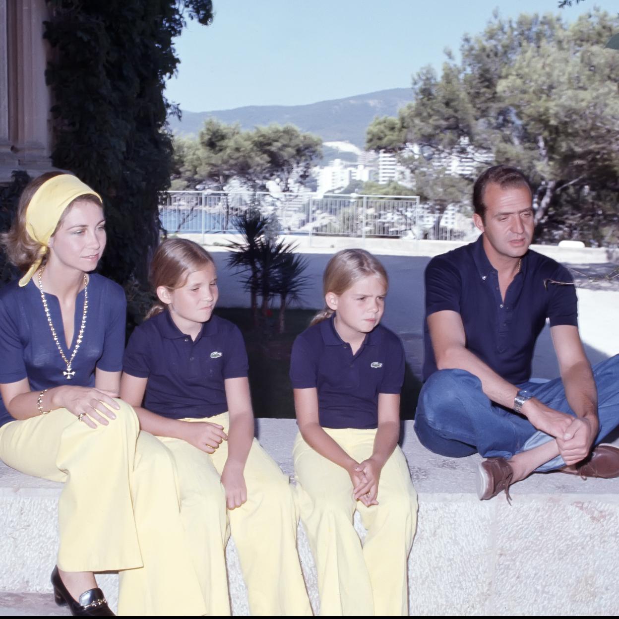 La familia rea en una imagen de un verano malloquín.