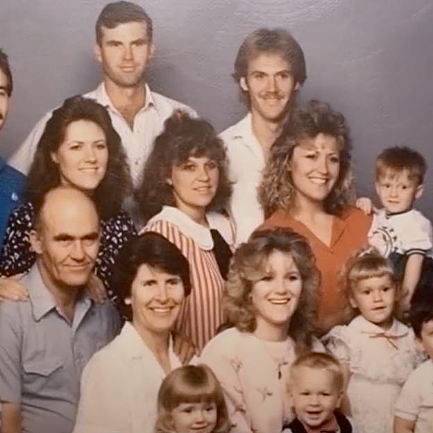 Foto de familia de los Stayner.