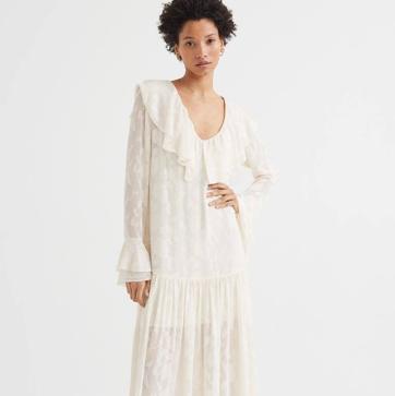 Imagen secundaria 1 - Vestidos blancos de Zara, H&M y Mango