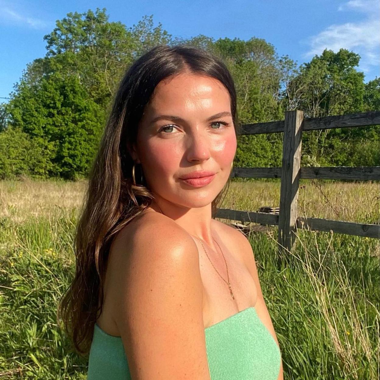 El aceite para cejas que usan las inglesas para conseguir una mirada bonita por las mañanas