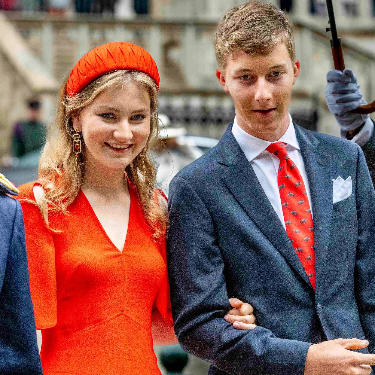 Elsabeth junto a su hermano Manuel de Bélgica.