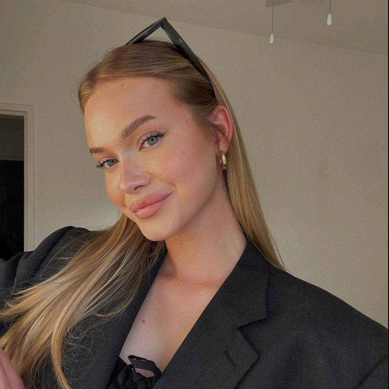 Corrige las manchas de forma rápida y eficaz con estos parches despigmentantes concentrados