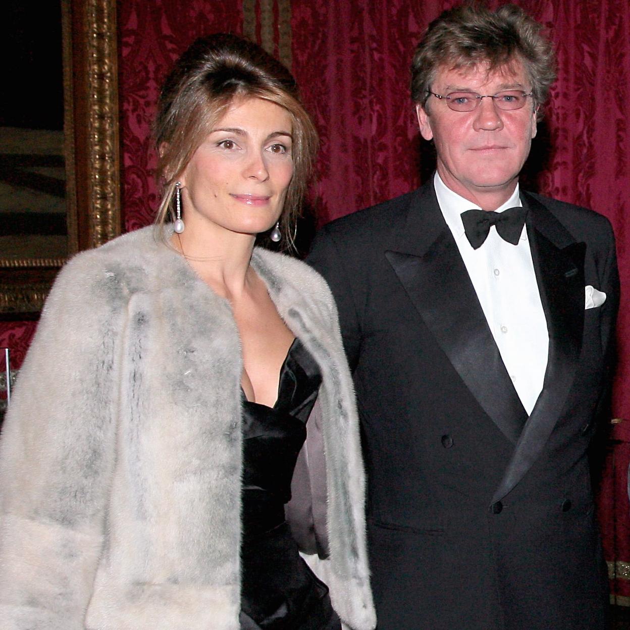 Maryam Sachs en un baile de gala con Ernesto de Hannover, entonces marido de Carolina de Mónaco.