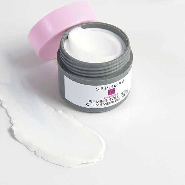 La Crema de Ojos Reafirmante de Sephora Collection atenúa las arrugas y cuesta menos de 15 euros.