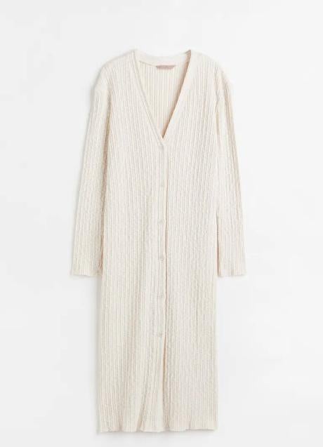 Imagen - El vestido con escote de pico