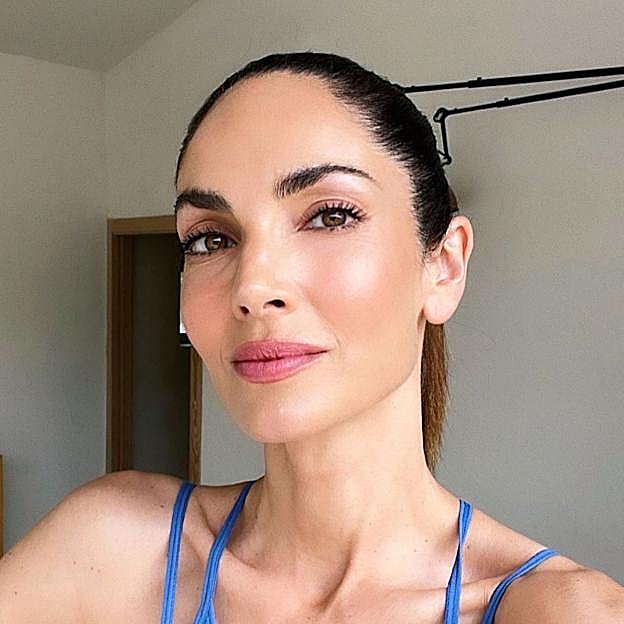 La crema iluminadora de día con vitamina C, vegana y con más de 4000 reseñas que arrasa por menos de 7 euros