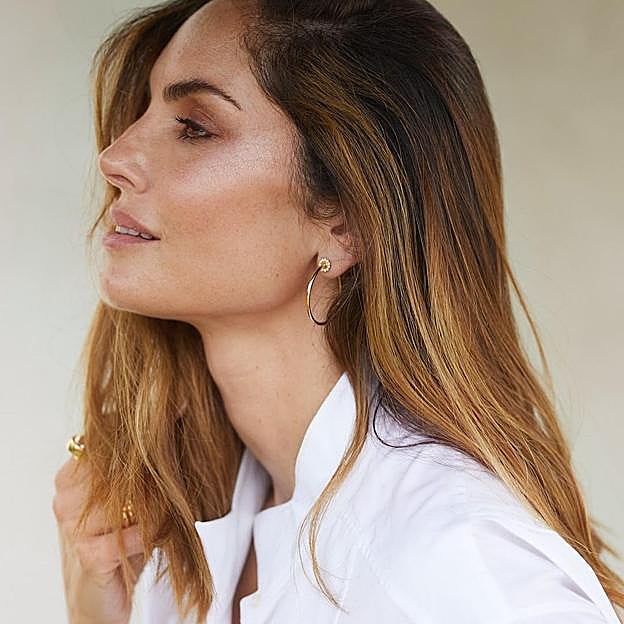 El sérum de Mercadona que recomiendan las farmacéuticas: cuesta 6 euros y es perfecto para verano porque hidrata muchísimo