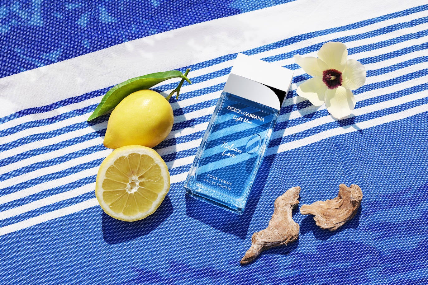 Light Blue Italian Love edición limitada (111 € / 100 ml).