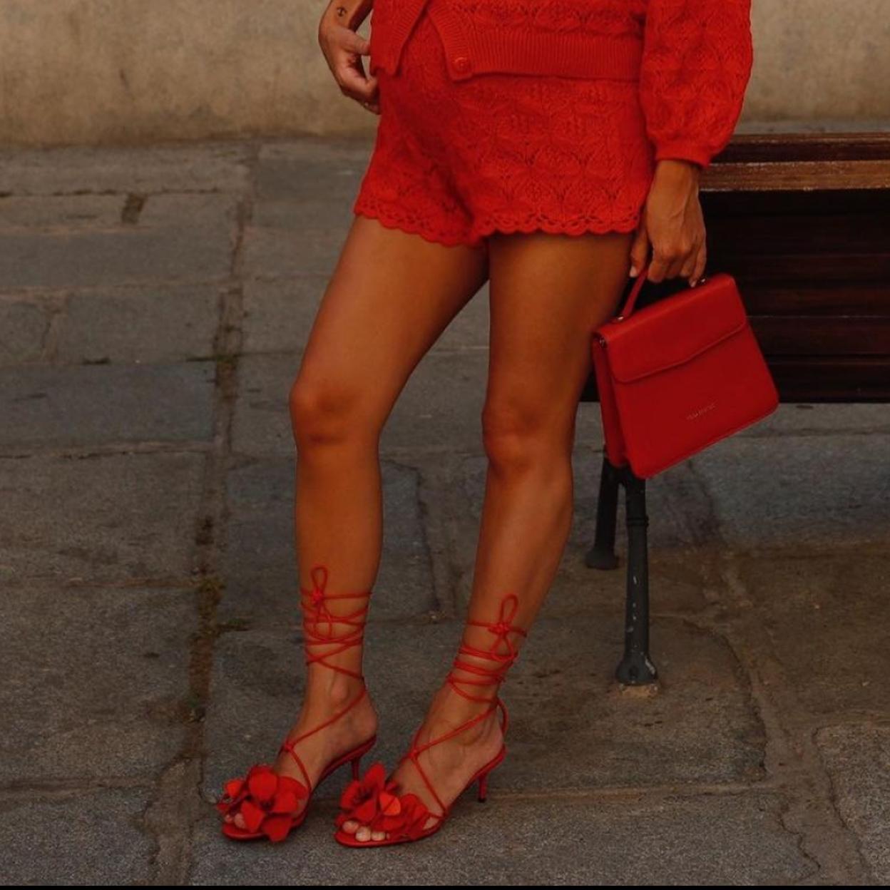 Llegan a Zara las sandalias más espectaculares: son de tacón cómodo y tan originales que se van a agotar en poco tiempo