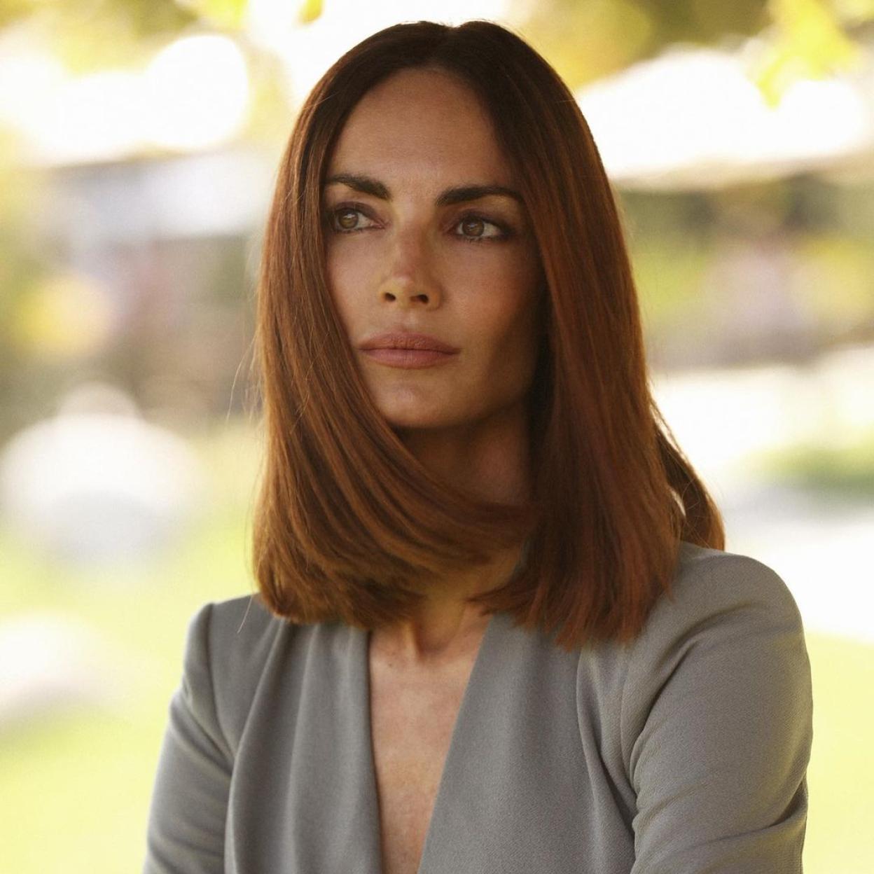 Por qué todas las celebrities adoran el corte midi bod, el más estiloso para esta temporada