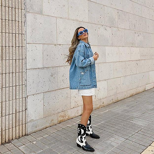 Los botines cowboy son el zapato todoterreno que no puede faltar en los looks de las mejores vestidas