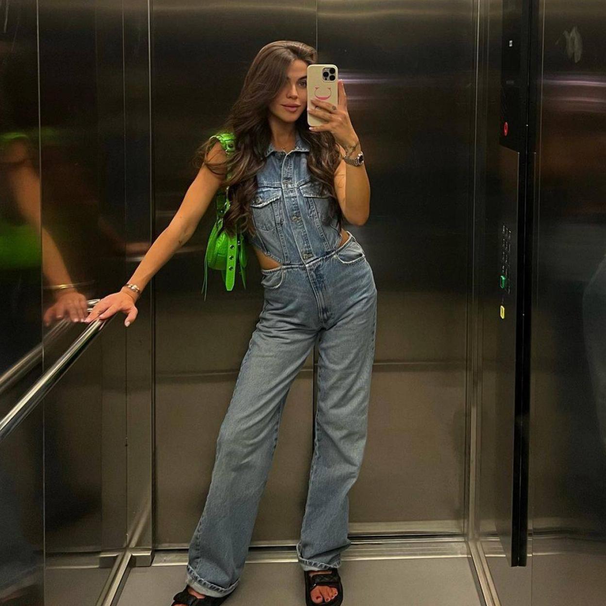 Sabemos dónde encontrar el mono vaquero de Violeta Mangriñán