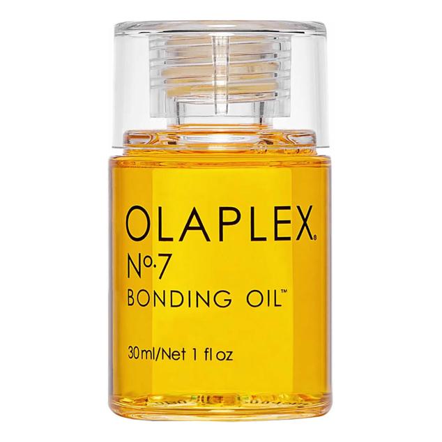 El N° 7 Bonding Oil de Olaplex protege contra el calor al tiempo que acaba con el encrespamiento.