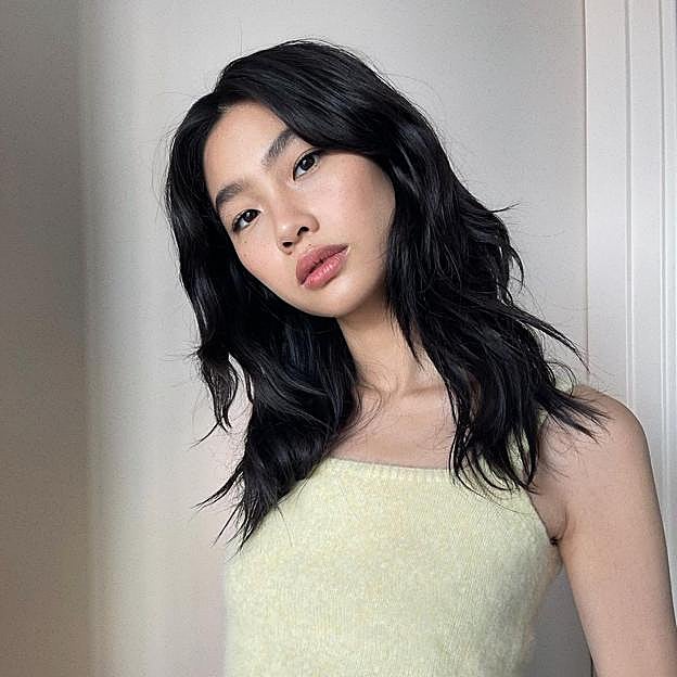 La crema antiedad que usan las coreanas porque alisa, repara y deja la piel más rejuvenecida