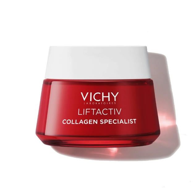 Tratamiento diario que corrige los signos de la edad debidos a la pérdida de colágeno en la piel. La combinación de los Péptidos anti edad I y II y Vitamina C con acción antioxidante y antimanchas, reduce la pigmentación y las manchas oscuras de la piel, que confiere +52% de tonicidad al instante, rellena las arrugas y uniformiza y unifica el tono de piel. Los Péptidos estimulan la síntesis del colágeno natural de la piel y el agua volcánica de Vichy tiene propiedades calmantes e hidratantes para fortalecer la barrera cutánea. Precio: 27,99 euros en Douglas (precio habitual: 42,95 euros). Cómpralo aquí