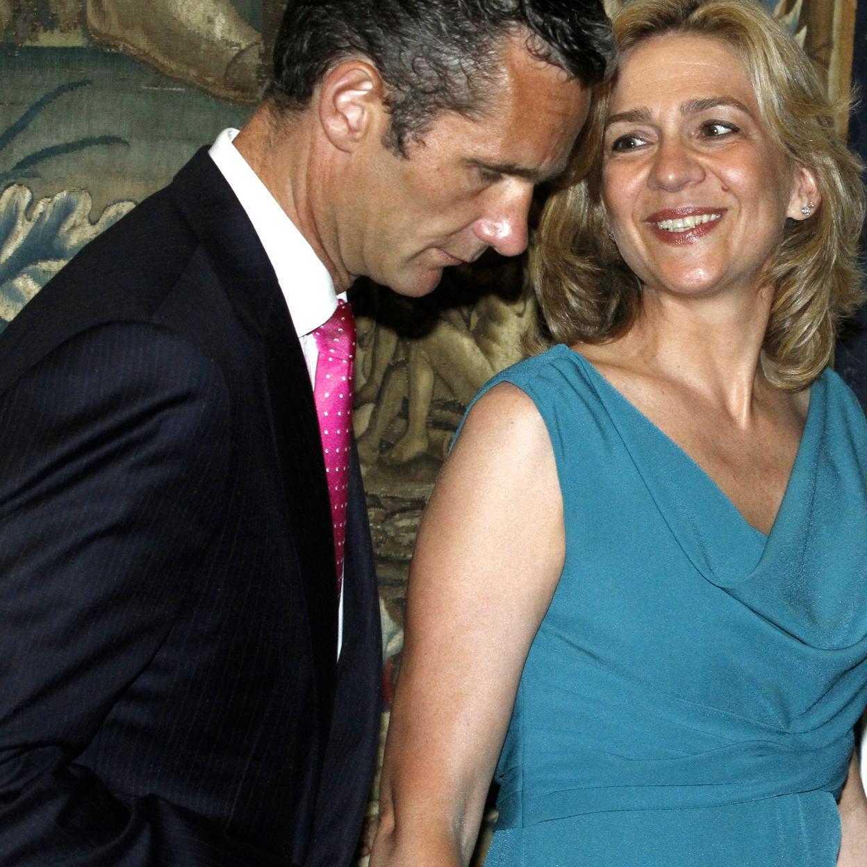 La infanta Cristina podría estar obsesionada con su historia de amor con Iñaki Urdangarin. 