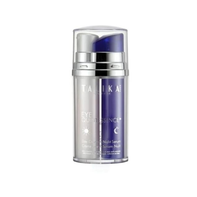 Tratamiento definitivo para el contorno de los ojos: la combinación de 2 fórmulas que facilita la vida a las mujeres al actuar en todos los signos de envejecimiento con una formidable eficacia. Combina en un frasco doble una crema de día y un serum de noche con ingredientes que actúan en sinergia para refrescar la mirada desde y atenuar los 9 signos principales de envejecimiento cutáneo. Eye Quintessence es al mismo tiempo: antiarrugas, reafirmante, efecto lifting en los párpados, iluminador, hidratante, antiojeras, antibolsas, antifatiga y relajante inmediato. Precio: 32,11 euros en Atida MiFarma (precio habitual: 54,45 euros). Cómpralo aquí