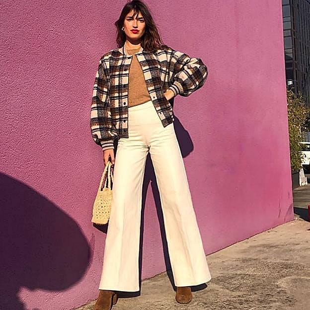 Hemos encontrado los vaqueros blancos rectos de Mango que quitan años