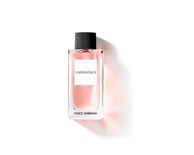 L' Imperatrice de Dolce & Gabbana combina frutas exóticas con flores sensuales para crear una fragancia muy femenina.