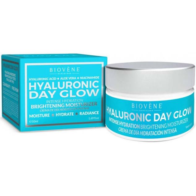 Hyaluronic Day Glow de Biovene es una crema de día que proporciona hidratación intensa y revitaliza la piel, mientras protege de los agresores externos y refuerza la barrera cutánea. EL ácido hialurónico rellena y aumenta la elasticidad, la vitamina E mejora las arrugas y combate las agresiones externas, la niacinamida ilumina, el aloe vera reconforta y el té verde alivia y descongestiona. Cómpralo aquí