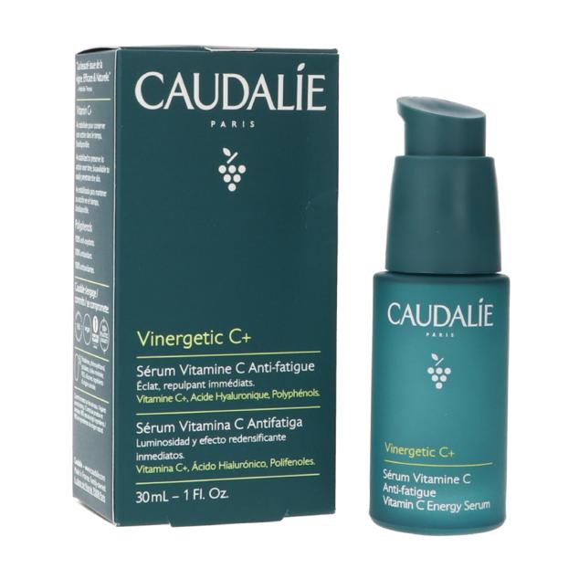 Sérum formulado a base de Vitamina C, ácido hialurónico y polifenoles indicado para iluminar y lucir un cutis descansado y bonito. El ácido hialurónico de origen natural alisa e hidrata la superficie de la piel de manera continua, mientras los polifenoles extraídos de las semillas de uva francesa, son antioxidantes y bloquean el 100% de los radicales libres. Además, nutre y repara la dermis. Precio: 29,35 euros en Atida MiFarma (precio habitual: 35,90 euros). Cómpralo aquí