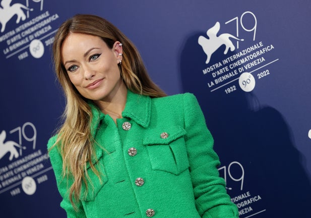 VENICE, ITALY - SEPTEMBER 05: Director Olivia Wilde attends the photocall for "Don't Worry Darling" at the 79th Venice International Film Festival on September 05, 2022 in Venice, Italy. (Photo by Vittorio Zunino Celotto/Getty Images)