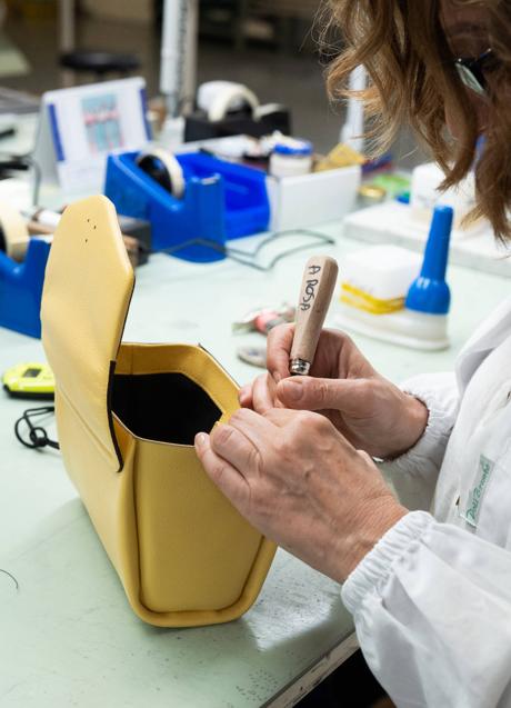 Imagen - En la imagen, con el nuevo bolso Panthère de Cartier.