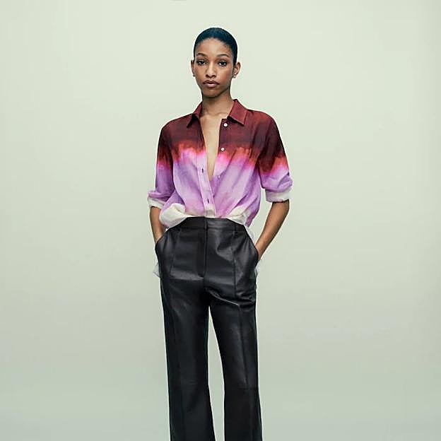 Imagen principal - Camisa con estampado tie-dye de Massimo Dutti.