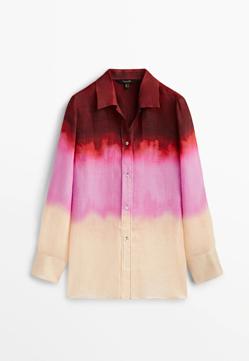 Imagen secundaria 2 - Camisa con estampado tie-dye de Massimo Dutti.
