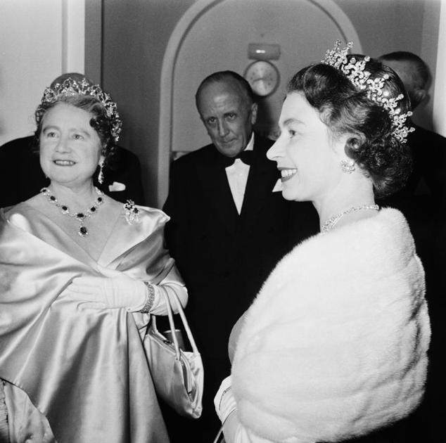 Esposa de Jorge VI y madre de Isabel II, la Reina Madre falleció en 2002.