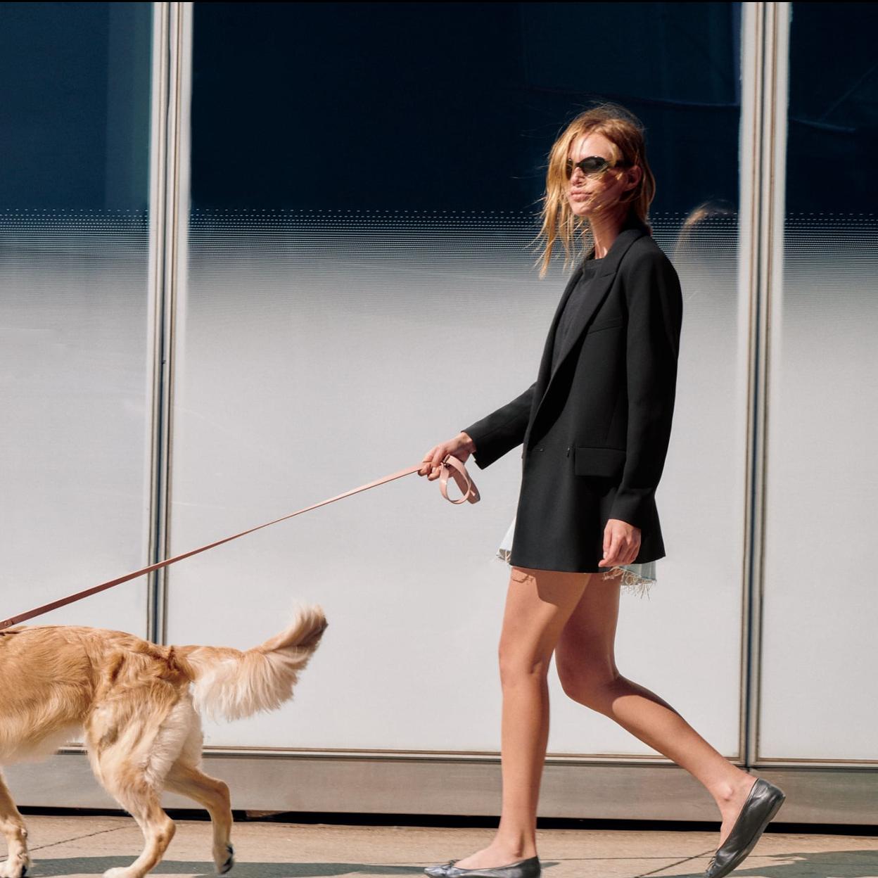 La vuelta a la oficina es el momento en el que toca rescatar la americana para los looks de oficina. 