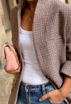 Imagen secundaria 2 - La blazer de H&M que no puede faltar en tu armario.