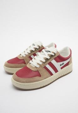 Imagen secundaria 2 - Blancas y amarillas: 89,95 euros / Blancas y azules: 69,95 euros / Rojas: 89,95 euros.