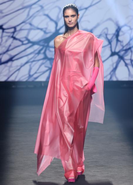 Imagen - Desfile de Roberto Diz. / GTRES